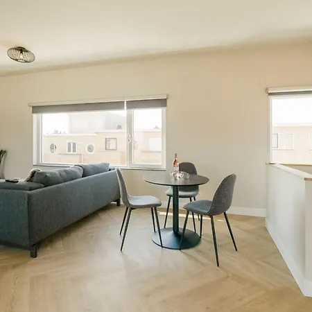 Daire With Sea View And Parking In *