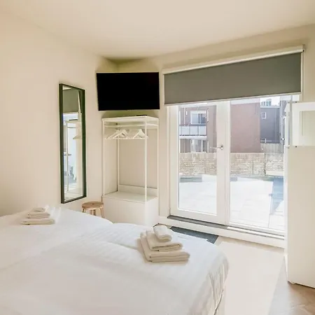 With Sea View And Parking In Daire