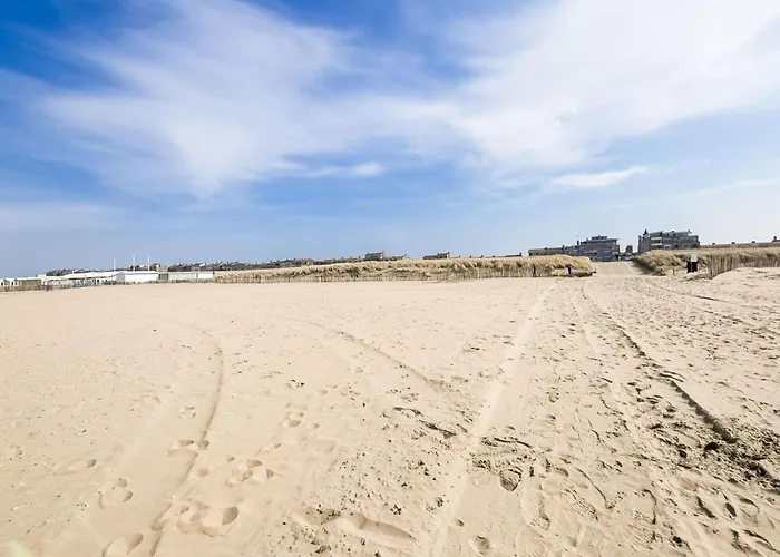 شقة With Sea View And Parking In *