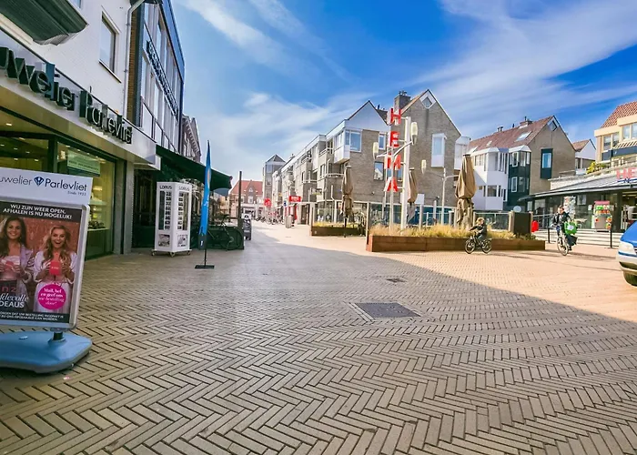 شقة With Sea View And Parking In