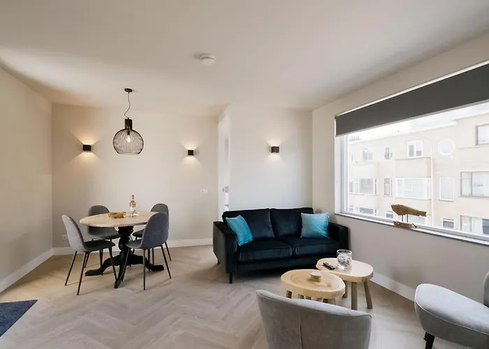 Apartman With Sea View And Parking In