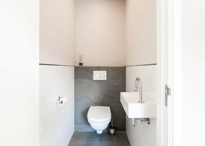 With Sea View And Parking In Apartman Katwijk aan Zee