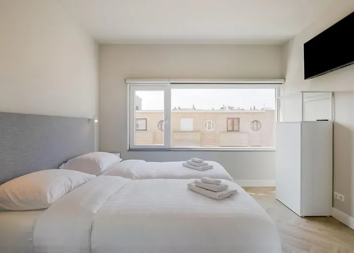 With Sea View And Parking In Apartman